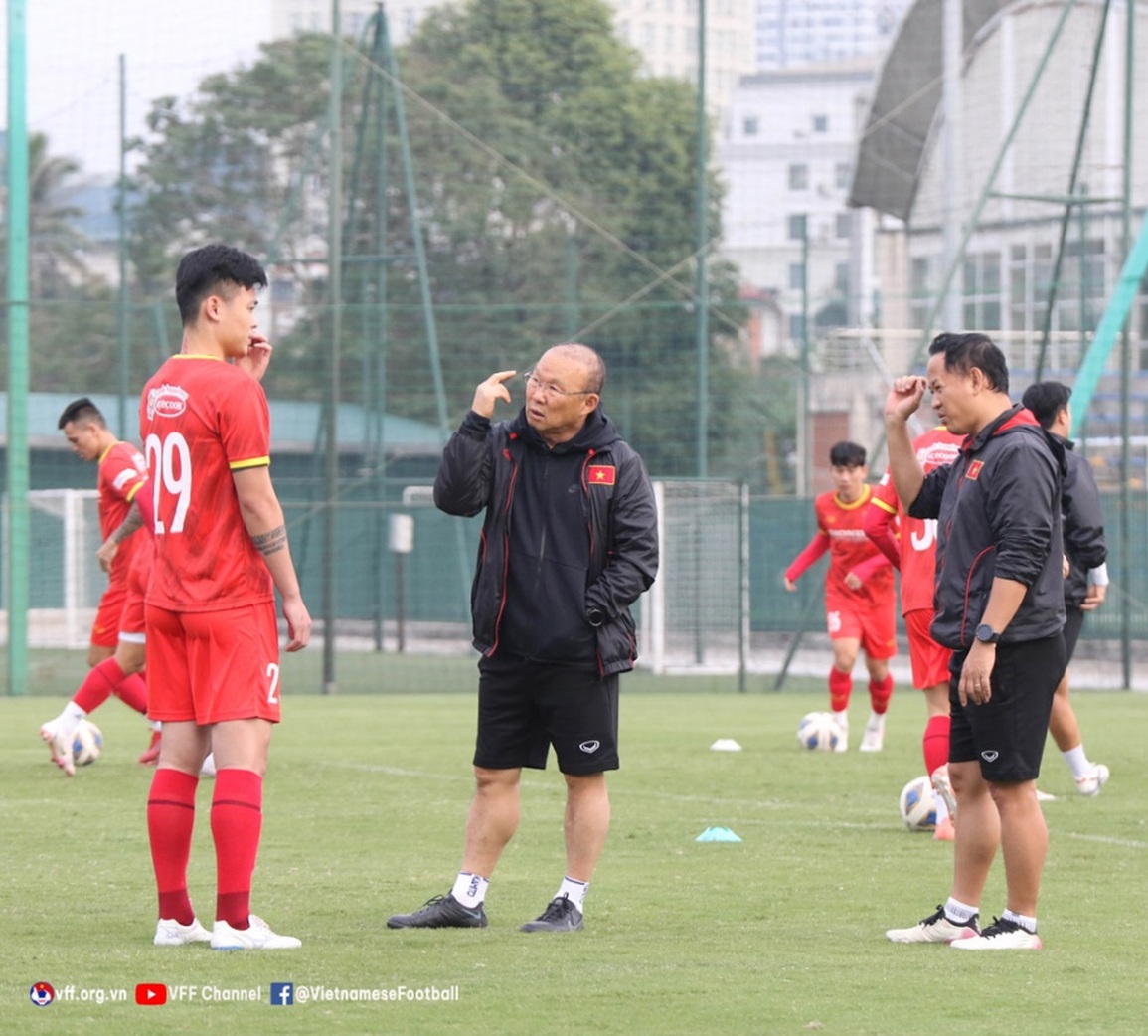 Công Phượng quyết ghi bàn vào lưới Trung Quốc trên sân Mỹ Đình - 4 Công Phượng quyết ghi bàn vào lưới Trung Quốc trên sân Mỹ Đình - 4