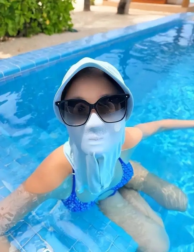 Ruby Lin trägt einen Badeanzug und zeigt ihre jugendliche und sexy Figur im Alter von 49 - 6 Lâm Tâm Như diện áo tắm, khoe sắc vóc tươi trẻ, gợi cảm ở tuổi 49 - 6