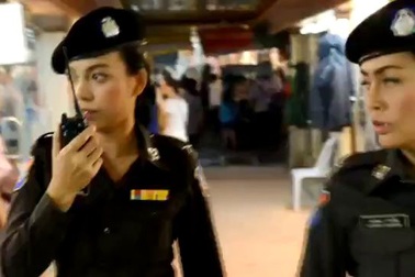 Cảnh sát du lịch Thái Lan hỗ trợ du khách