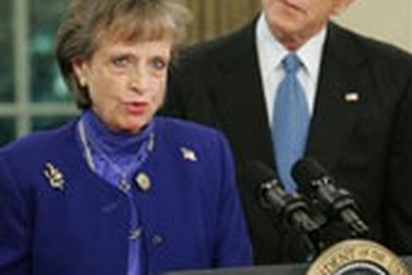 Tổng thống Bush chỉ định thẩm phán Tòa tối cao mới