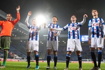 Đoàn Văn Hậu ra sân là “nước cờ” của Heerenveen?