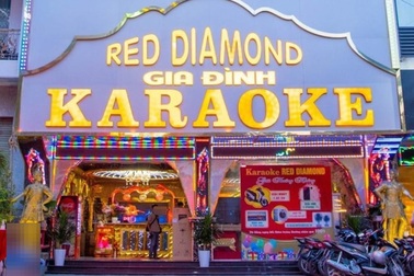 Kiểm tra quán karaoke phát hiện 32 thanh niên dương tính ma túy