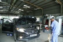 Cục Đăng kiểm chỉ đạo khẩn sau vụ xe có 1 đèn lùi bị từ chối kiểm định