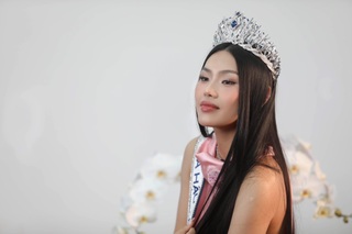 Á hậu Đỗ Cẩm Ly: Sắc vóc nóng bỏng, nói gì về việc trùng tên ca sĩ? - 12