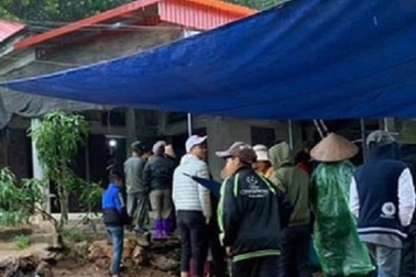 Đi giỗ về, vợ chồng tá hỏa phát hiện con trai tử vong trong nhà