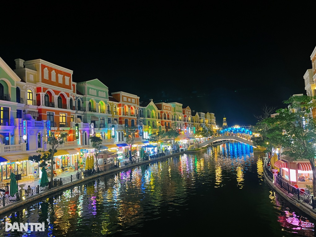 Kiên Giang lọt top điểm đến thân thiện, phòng cao cấp gần kín chỗ dịp 30/4 - 3 Kiên Giang lọt top điểm đến thân thiện, phòng cao cấp gần kín chỗ dịp 30/4 - 3