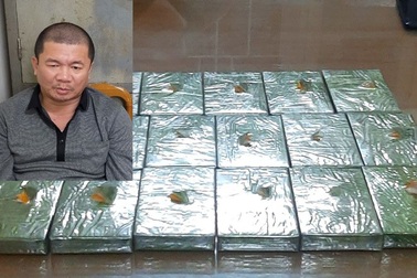 Phá án ma túy, bắt đối tượng ôm 17 bánh heroin lên tàu Bắc - Nam