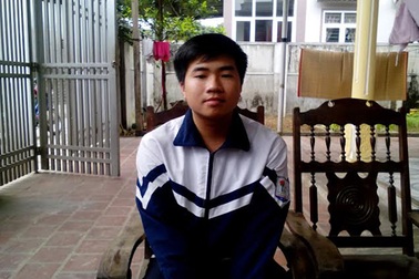 Nhặt được 6,5 triệu đồng, cậu học trò lập tức tìm cách trả lại cho người mất