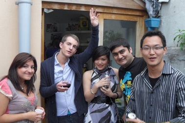 Du học sinh chia sẻ kinh nghiệm học tập tại Anh