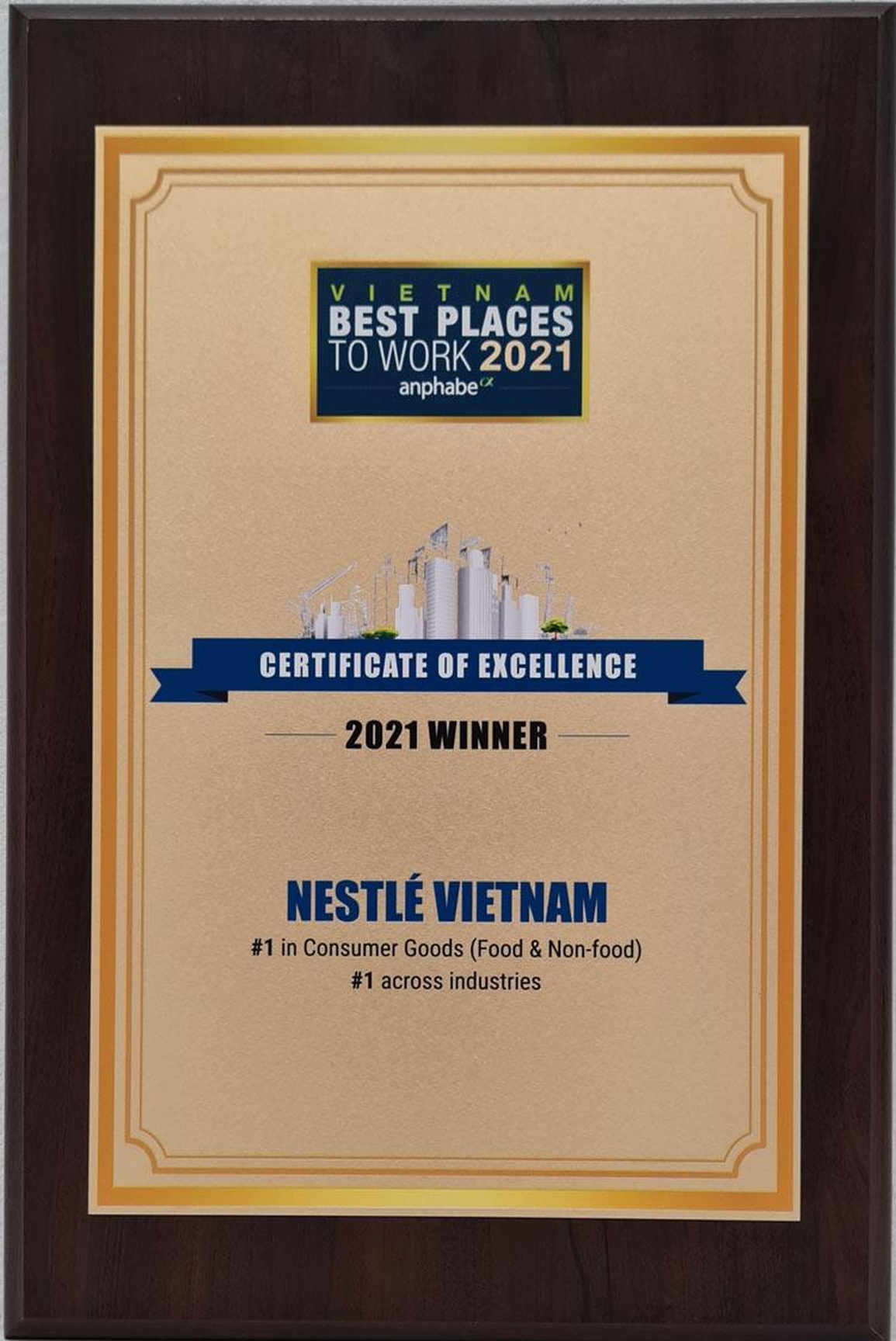 Nestlé Việt Nam được vinh danh Nơi làm việc tốt nhất - 2 Nestlé Việt Nam được vinh danh Nơi làm việc tốt nhất - 2
