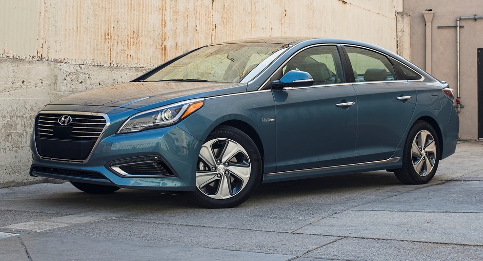 Triệu hồi xe Hyundai Tucson và Sonata do nguy cơ cháy động cơ - 2 Triệu hồi xe Hyundai Tucson và Sonata do nguy cơ cháy động cơ - 2