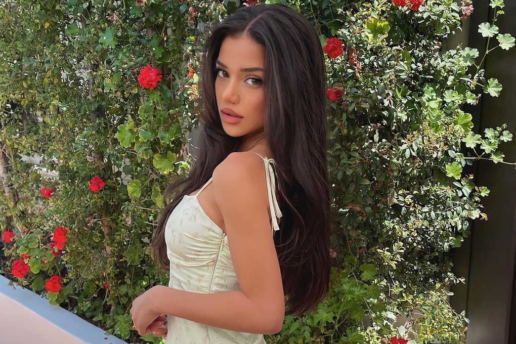 Hot girl Đức xinh đẹp, hát hay gây tiếc nuối khi trượt vai nàng tiên cá - 4 Hot girl Đức xinh đẹp, hát hay gây tiếc nuối khi trượt vai nàng tiên cá - 4