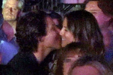 Heidi Klum lại hạnh phúc bên bồ trẻ