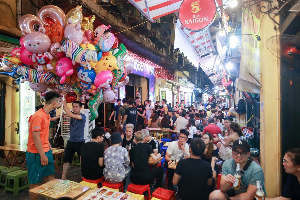 Ồ ạt xả lỗ tour: Khách than du lịch như hành xác, tức tưởi vì bị chặt chém - 3 Ồ ạt xả lỗ tour: Khách than du lịch như hành xác, tức tưởi vì bị chặt chém - 3
