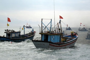 Quảng Ngãi: 6 tàu bị chìm, 78 ngư dân gặp nạn vì bão