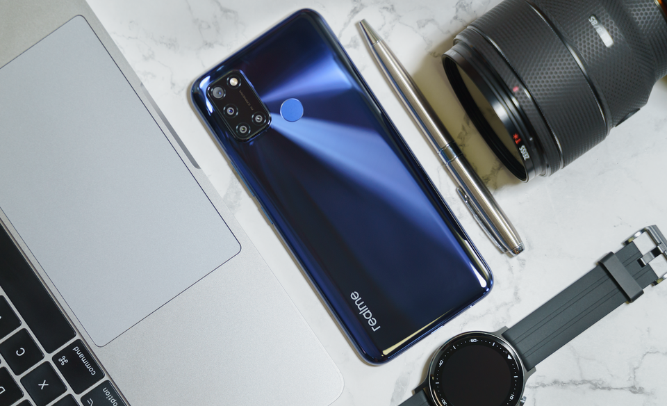 Cận cảnh Realme C17: màn hình 90 Hz, hiệu năng và camera đủ dùng - 7 Cận cảnh Realme C17: màn hình 90 Hz, hiệu năng và camera đủ dùng - 7