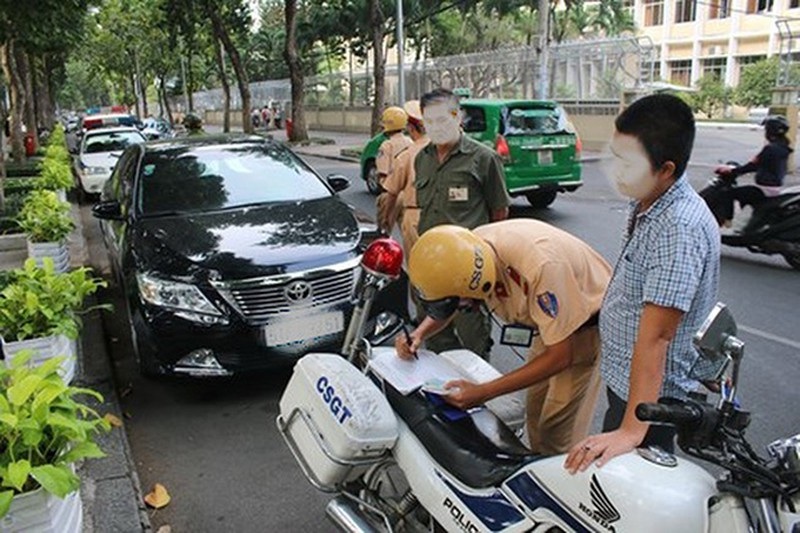 Dung-do-xe-sai quy định.jpg Dung-do-xe-sai quy định.jpg