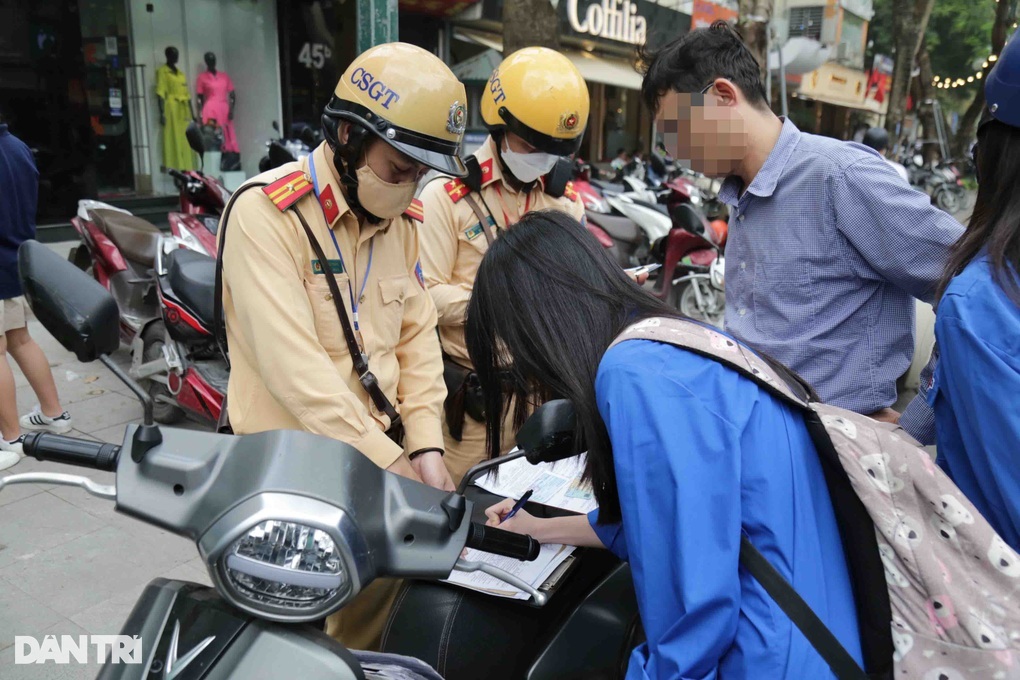 Tăng mức xử phạt, gắn trách nhiệm người giao xe cho học sinh gây tai nạn - 3 Tăng mức xử phạt, gắn trách nhiệm người giao xe cho học sinh gây tai nạn - 3