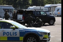 Tù nhân Thụy Điển bắt quản ngục làm con tin suốt 9h, đòi chuộc bằng pizza