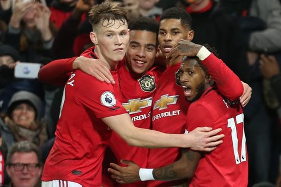 Man Utd 4-1 Newcastle: Hàng công thăng hoa, Quỷ đỏ giành trọn điểm - 1 Man Utd 4-1 Newcastle: Hàng công thăng hoa, Quỷ đỏ giành trọn điểm - 1