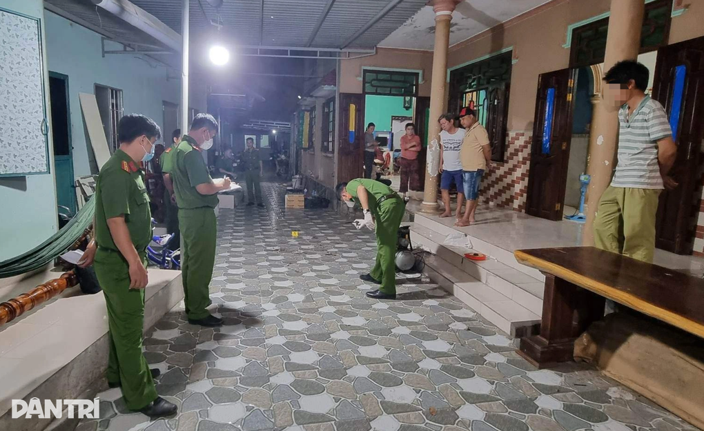 Mâu thuẫn đòi nợ cá độ bóng đá, một người bị đâm chết - 1