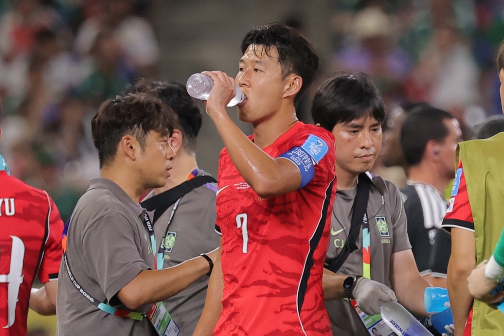 Tuyển Hàn Quốc khiến dư luận phẫn nộ ở World Cup: Bi kịch được báo trước - 4 Tuyển Hàn Quốc khiến dư luận phẫn nộ ở World Cup: Bi kịch được báo trước - 4