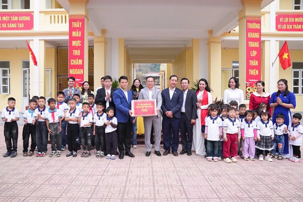 Hải Phòng yêu cầu Bạch Long Vĩ đẩy nhanh ba trụ cột phát triển bền vững - 2