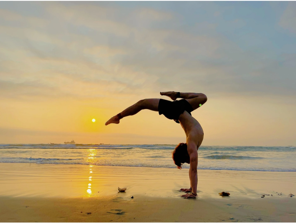 Kiện tướng yoga háo hức đồng diễn cùng 5.000 người tại Ngày hội yoga Dân trí - 2 Kiện tướng yoga háo hức đồng diễn cùng 5.000 người tại Ngày hội yoga Dân trí - 2