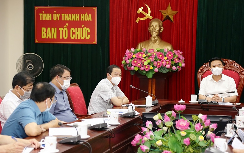 Người mắc Covid-19 đi khắp nơi, nhiều đơn vị của tỉnh phải rút kinh nghiệm - 2 Người mắc Covid-19 đi khắp nơi, nhiều đơn vị của tỉnh phải rút kinh nghiệm - 2