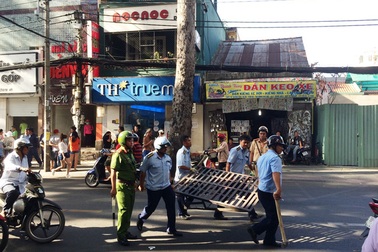 Vì sao nhân viên trật tự đô thị TPHCM ồ ạt xin nghỉ việc?