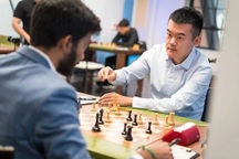 Quang Liêm lần đầu tiên xếp trên Vua cờ người Trung Quốc Đinh Lập Nhân