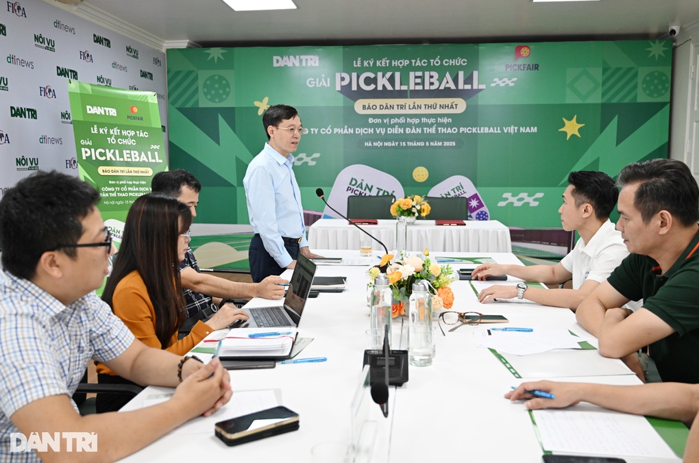 កាសែត Dan Tri និង PICKFAIR បានចុះហត្ថលេខាលើកិច្ចព្រមព្រៀងសហប្រតិបត្តិការដើម្បីរៀបចំការប្រកួតជ្រើសរើសបាល់បោះដំបូង - 1 Báo Dân trí và PICKFAIR ký kết hợp tác tổ chức giải pickleball lần thứ nhất - 1