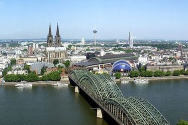 Du lịch châu Âu không còn là giấc mơ xa xôi