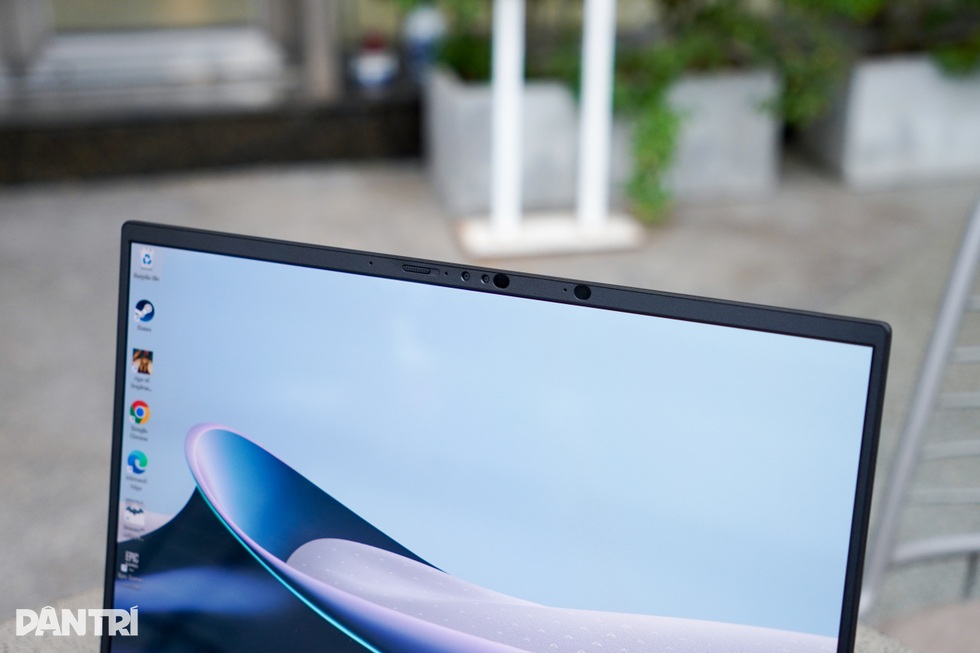 Đánh giá Asus Zenbook 14: Mỏng nhẹ, hiệu năng vừa phải - 8 Đánh giá Asus Zenbook 14: Mỏng nhẹ, hiệu năng vừa phải - 8