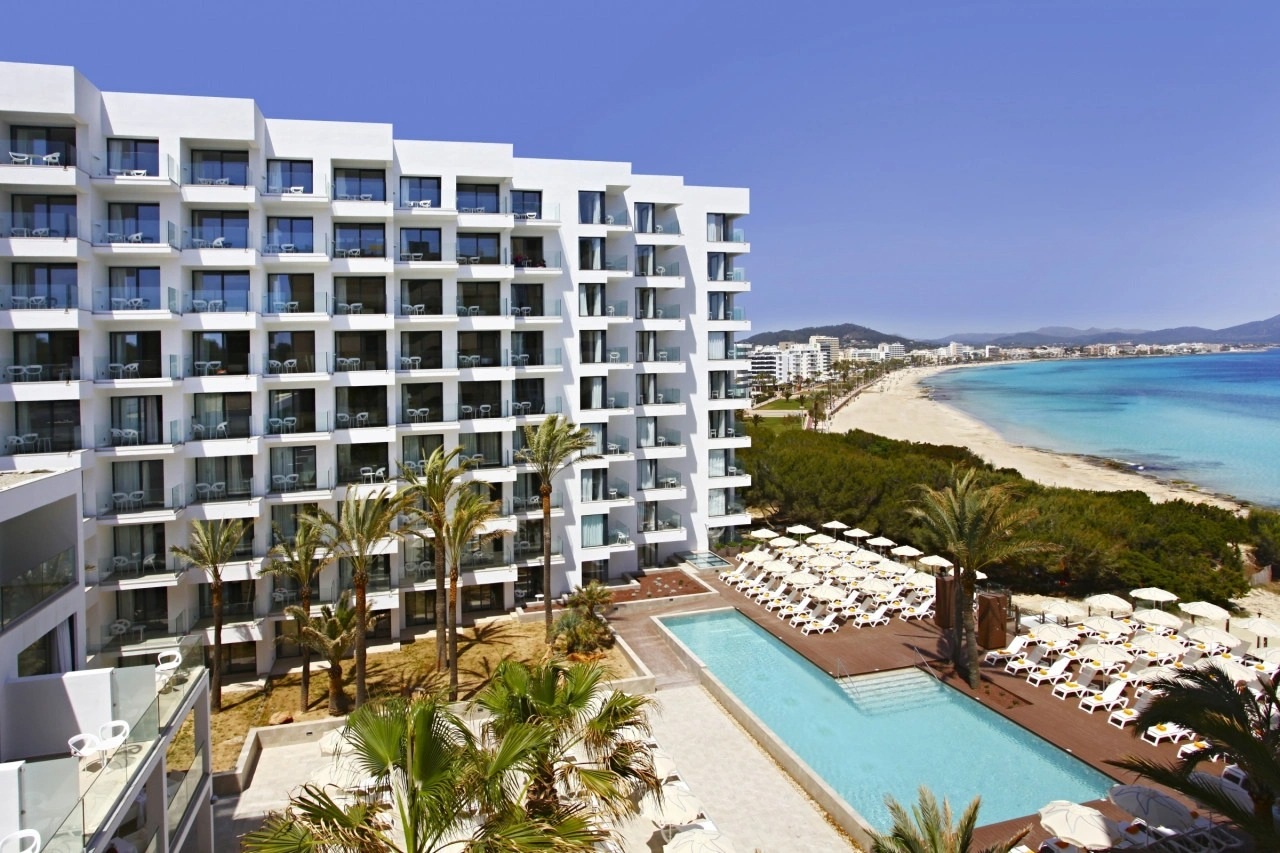 Thiên đường tiệc tùng Majorca: Vấn nạn cưỡng hiếp và bẫy tình dục - 2 Thiên đường tiệc tùng Majorca: Vấn nạn cưỡng hiếp và bẫy tình dục - 2