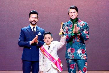 Học trò nhí của siêu mẫu Đình Quyền sở hữu nhiều thành tích năm 2022