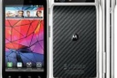 Motorola Razr XT910 “Siêu mỏng – giá siêu mềm”