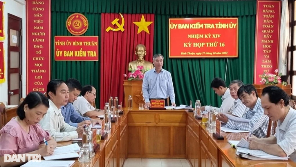 Kỷ luật cảnh cáo nguyên Chủ tịch UBND huyện cho thuê đất sai quy định - 1 Kỷ luật cảnh cáo nguyên Chủ tịch UBND huyện cho thuê đất sai quy định - 1