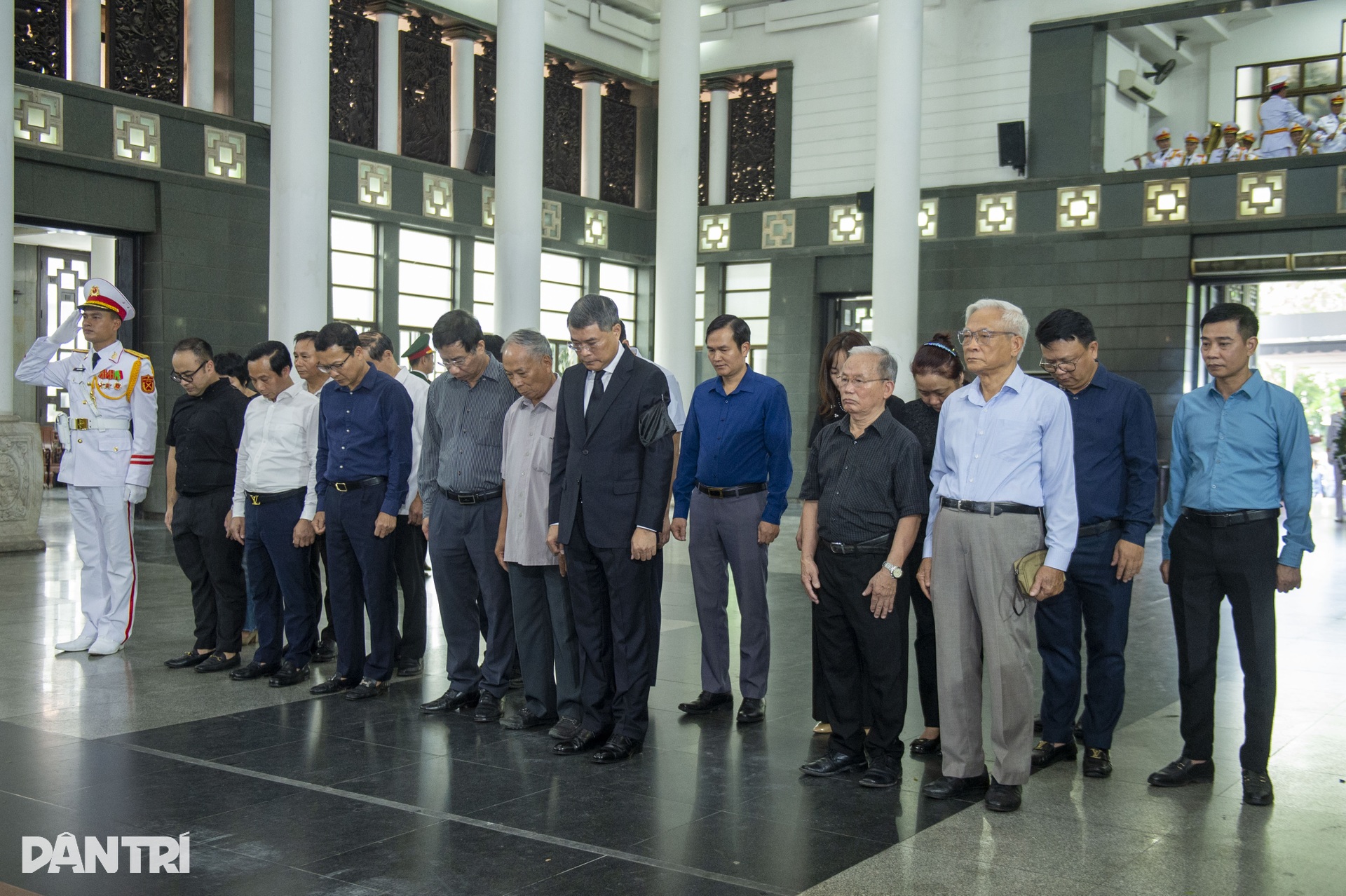 Trang trọng lễ tang nguyên Bộ trưởng Lê Huy Ngọ - 5 Trang trọng lễ tang nguyên Bộ trưởng Lê Huy Ngọ - 5