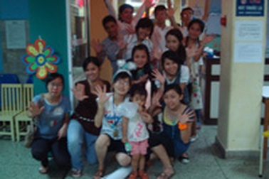 Đêm Trung Thu ấm áp tình người