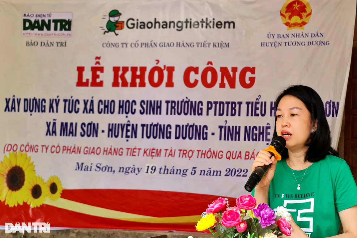 Khởi công xây điểm trường Dân trí giúp học sinh nghèo biên giới Việt - Lào - 2 Khởi công xây điểm trường Dân trí giúp học sinh nghèo biên giới Việt - Lào - 2