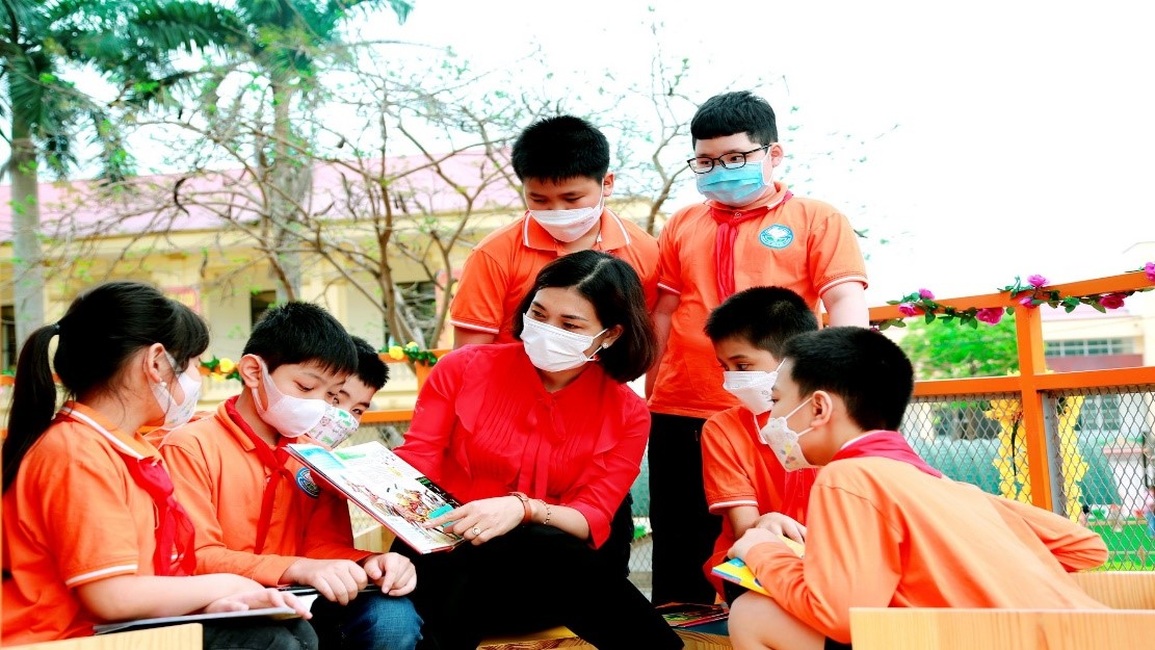 Thư viện mở gần gũi thiên nhiên khơi dậy hứng thú đọc sách cho học sinh - 2 Thư viện mở gần gũi thiên nhiên khơi dậy hứng thú đọc sách cho học sinh - 2