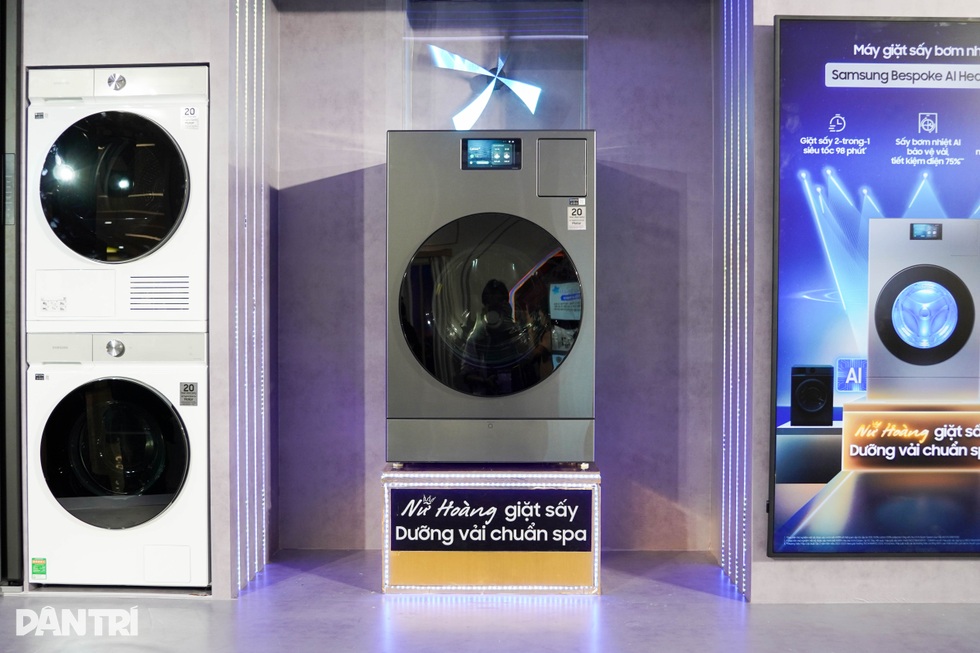 Khám phá máy giặt sấy hai trong một Samsung Bespoke AI Heatpump - 1
