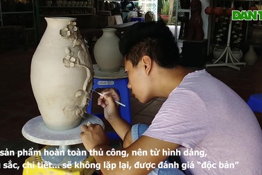 Chàng trai 9X khoác "áo mới" cho gốm Thanh Hà