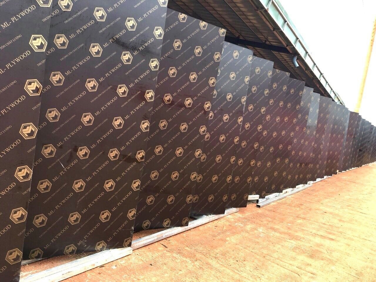 Công ty Minh Long đưa vào vận hành nhà máy sản xuất ván ép hiện đại - 4