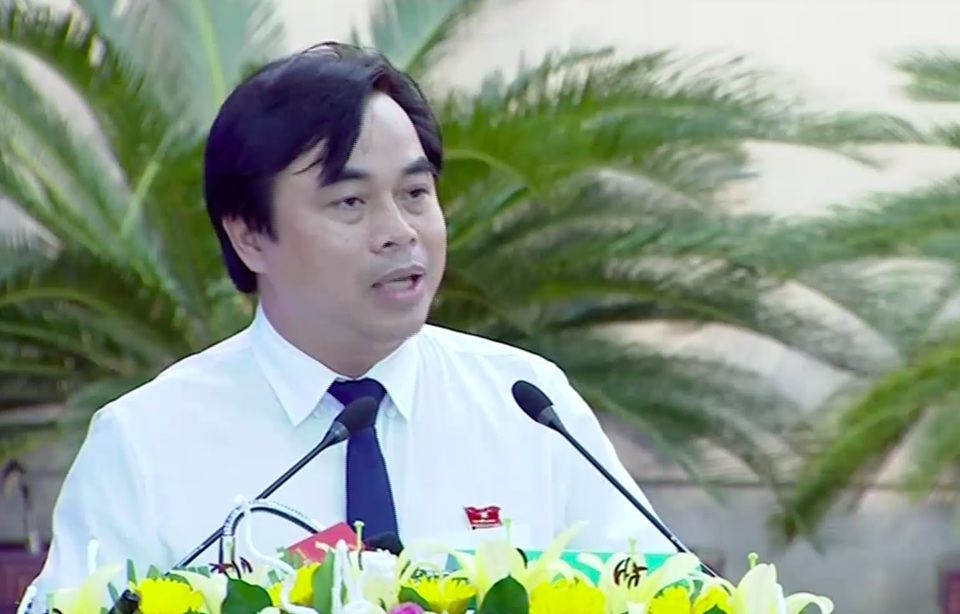 Kết hôn với người Việt, người nước ngoài có thể “núp bóng” sở hữu đất đai - 1 Kết hôn với người Việt, người nước ngoài có thể “núp bóng” sở hữu đất đai - 1