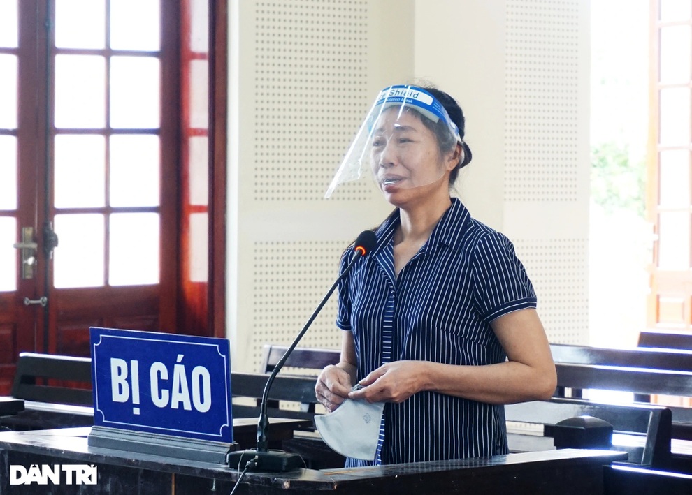 Người phụ nữ dính án chồng án vì bán đồng hương sang Trung Quốc - 2 Người phụ nữ dính án chồng án vì bán đồng hương sang Trung Quốc - 2