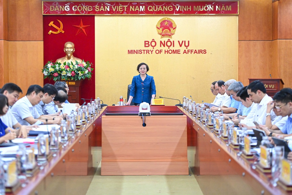Bộ Nội vụ áp KPI cho cán bộ, công chức với tinh thần có vào, có ra - 2 Bộ Nội vụ áp KPI cho cán bộ, công chức với tinh thần có vào, có ra - 2