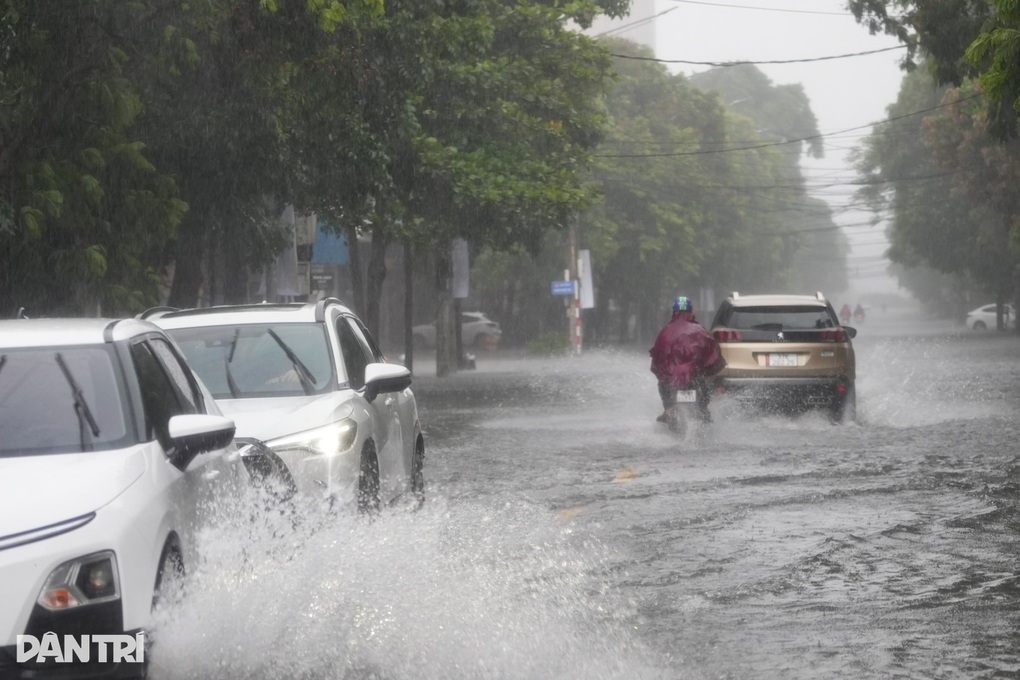 Cục CSGT khuyến cáo khẩn trước giờ bão Kajiki đổ bộ - 1 Cục CSGT khuyến cáo khẩn trước giờ bão Kajiki đổ bộ - 1