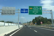 Cục CSGT: Các tài xế không thể dừng nghỉ trên cao tốc Đà Nẵng - Quảng Ngãi